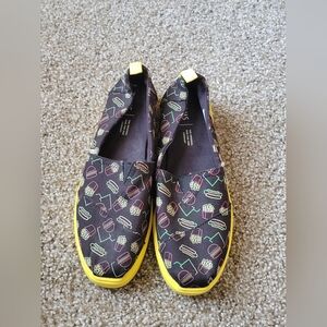 Toms Unisex Size 10 Shoes Hamburgers French Fries Hot Dogs Venice Collection